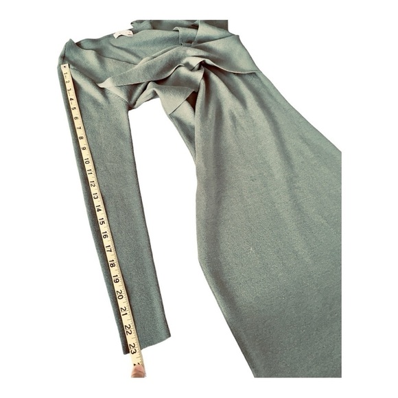 Leith Dresses Leith Long Sleeve Midi color green thyme Size S - Picture 10 of 11